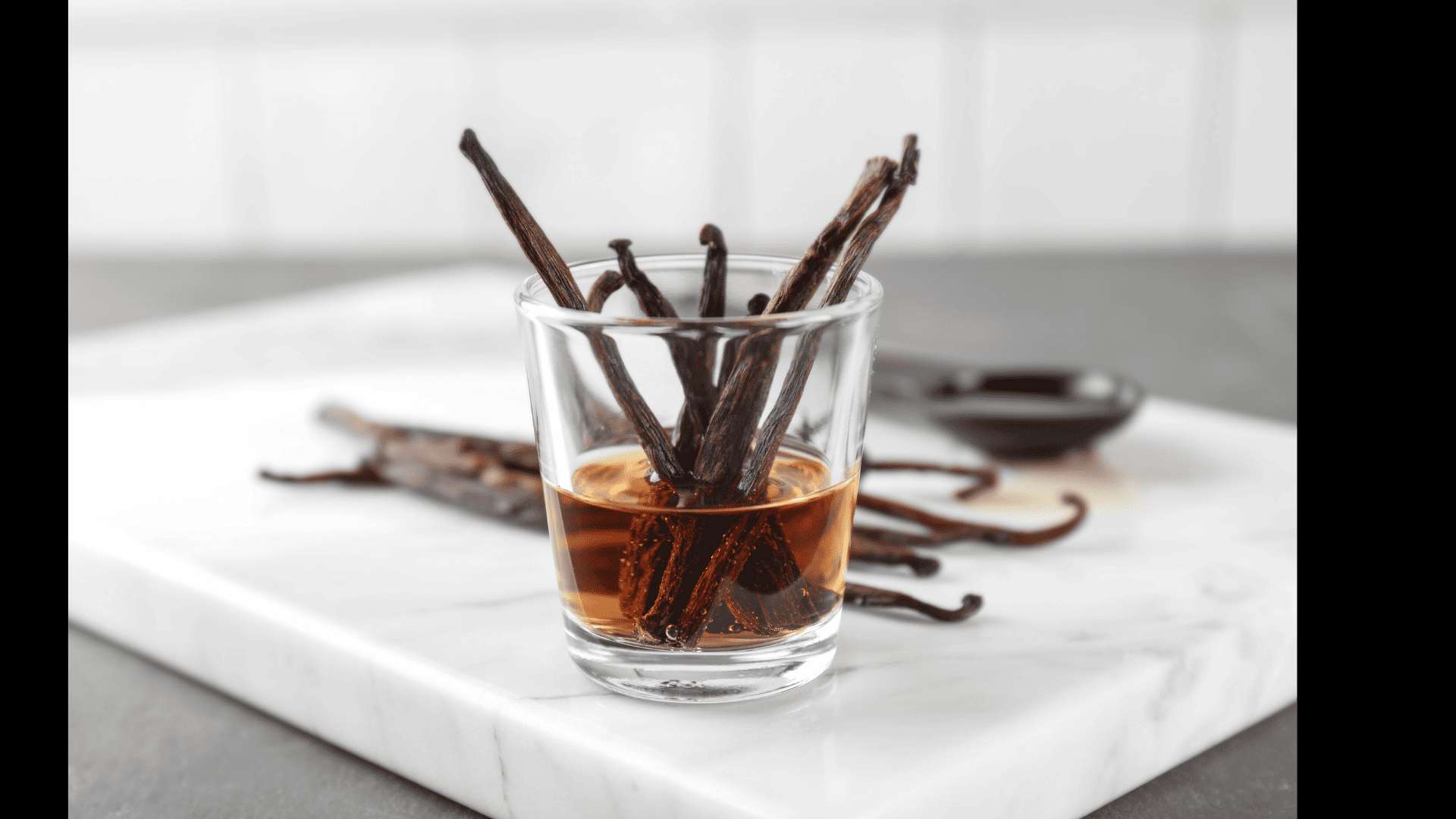 Vanilla Extract 6